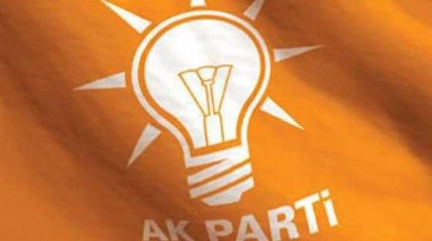 AK Parti'den 900 kişi istifa etti!