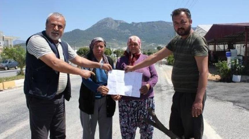 'bizim Arsamız' Deyip Yolu Kapattılar