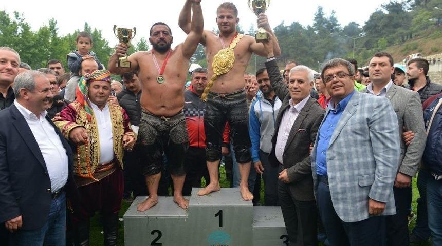 &Ccedil;alı&rsquo;da Altın Kemer İsmail Balaban&rsquo;ın