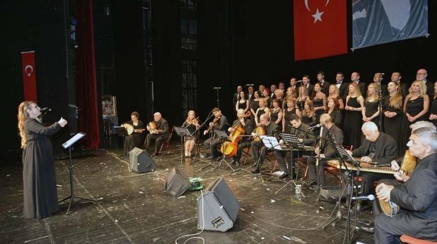 Sdkm&rsquo;de T&uuml;rk Sanat M&uuml;ziği Konseri Yapıldı