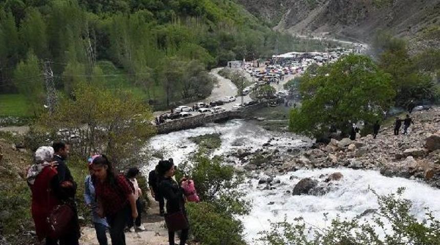 &Ccedil;atak Festivalinde Haluk Levent R&uuml;zgarı
