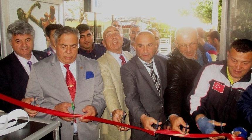 Eski Judo Federasyonu Başkanı Prof.dr &Ouml;ztek: