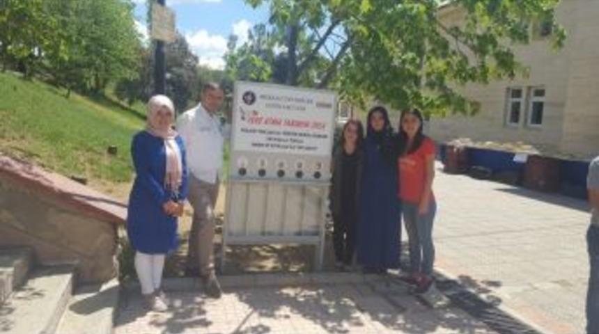 &Ouml;ğrencilerden Sigara İzmaritine Karşı Bilin&ccedil;lendirme Faaliyeti