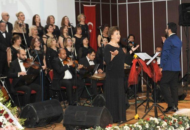 Altındağ Belediyesi Tsm Korosundan Muhteşem Performans