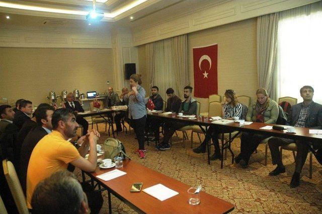 Van&rsquo;da &ldquo;kurumsal İletişim Niteliğinin Artırılması&rdquo; Semineri 1