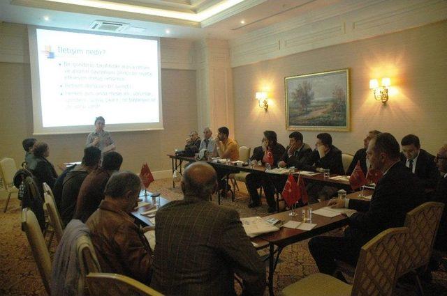 Van&rsquo;da &ldquo;kurumsal İletişim Niteliğinin Artırılması&rdquo; Semineri 2