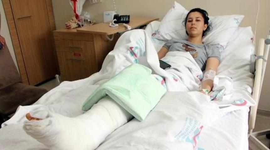 2 &Ccedil;ocuk Annesini Eşinin Elinden Kurtaran Kahraman Kadın; Ben De Şiddet G&ouml;rd&uuml;ğ&uuml;m I&ccedil;in Duyarlıyım