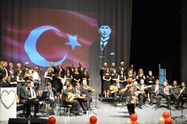 Bahar Konserine Yoğun İlgi