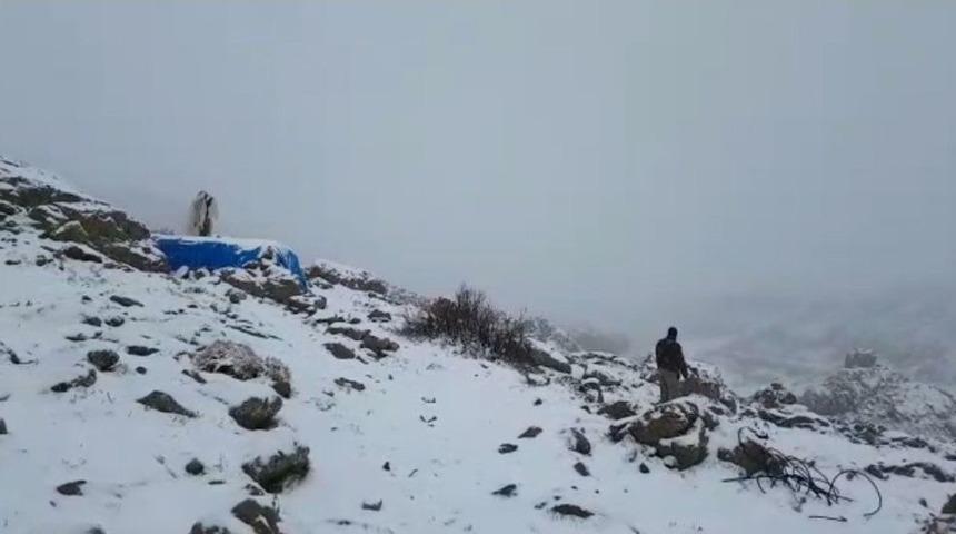 Mehmet&ccedil;ik 32 G&uuml;nd&uuml;r Kato Dağında Zor Şartlar Altında Ter&ouml;ristlerle M&uuml;cadele Veriyor