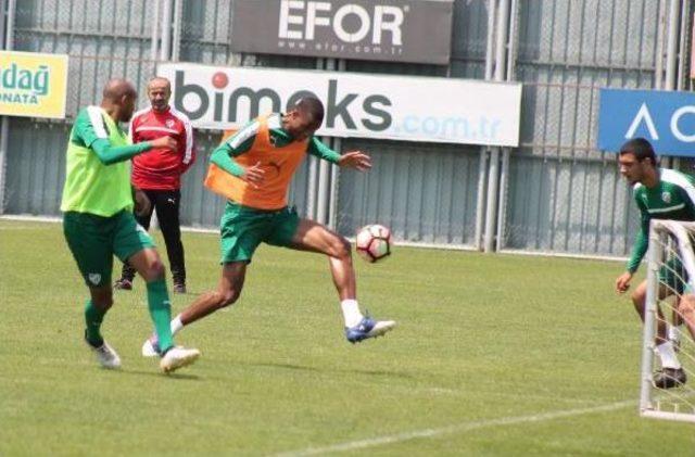 Bursaspor’Da Gençlerbirliği Hazırlıkları Sürüyor