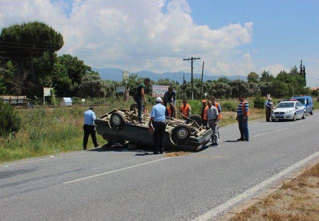 Kazaya Neden Olan Sürücü Arkasına Bakmadan Yaralıları Bırakıp Gitti