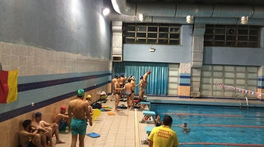 Hayat Kurtaracak Cankurtaranlara Sıkı Eğitim