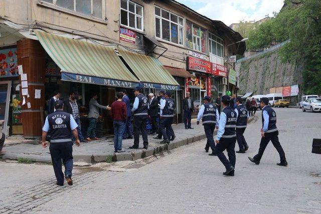 Bitlis Belediyesinden Kaldırım İşgaline Son