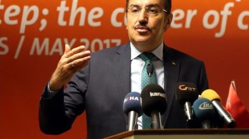 Bakan T&uuml;fenkci: T&uuml;rkiye Y&uuml;zde 4'&uuml;n &Uuml;zerinde Bir B&uuml;y&uuml;meyi Yakalayacak