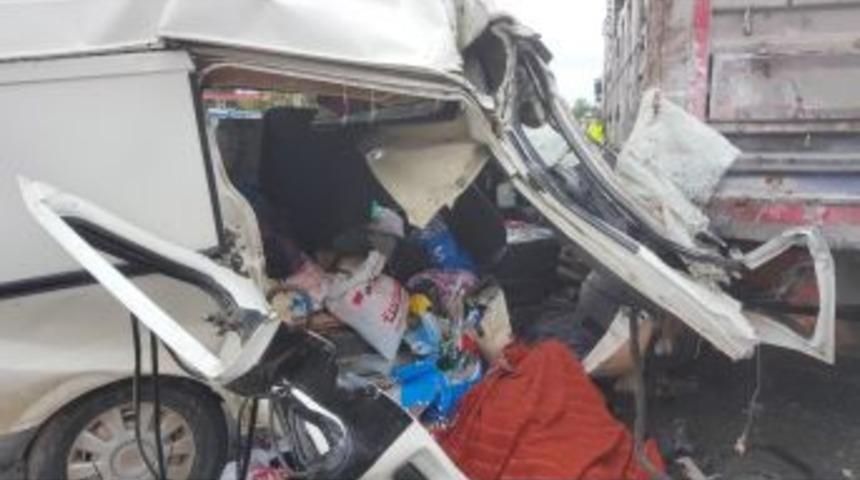 D&uuml;ğ&uuml;n D&ouml;n&uuml;ş&uuml;ndeki Kazada Yaralananların İsimleri Tespit Edildi