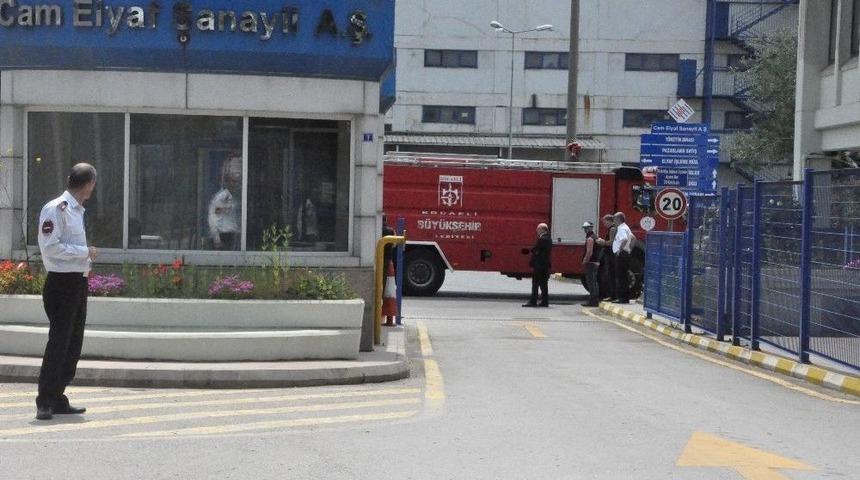 Cam Fabrikasında &Ccedil;ıkan Yangın Korkuttu