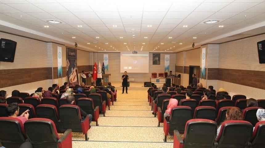 Bitlis&rsquo;te &lsquo;etkili İletişim Ve Motivasyon&rsquo; Konferansı