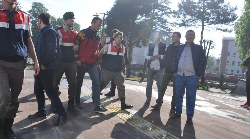 Eşini &Ouml;ld&uuml;ren Adam Adliyeye Sevk Edildi