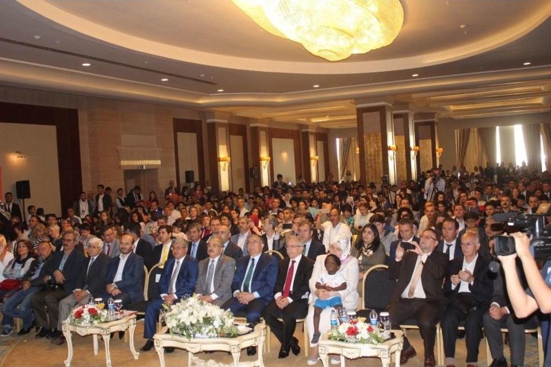 Adanalı Adem, Herkesin Sevgilisi Oldu