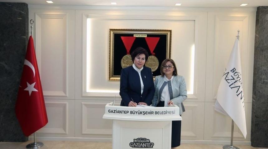 Danıştay Başkanı G&uuml;ng&ouml;r&rsquo;den Fatma Şahin&rsquo;e Ziyaret