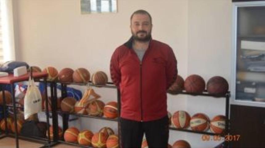 İn&ouml;n&uuml; &Uuml;niversitesi Basketbolda İddialı