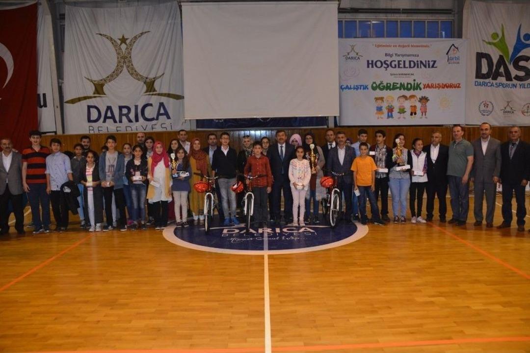 Darıca Bilgi Evleri Hem Yarışıyor Hem De Eğlendiriyor