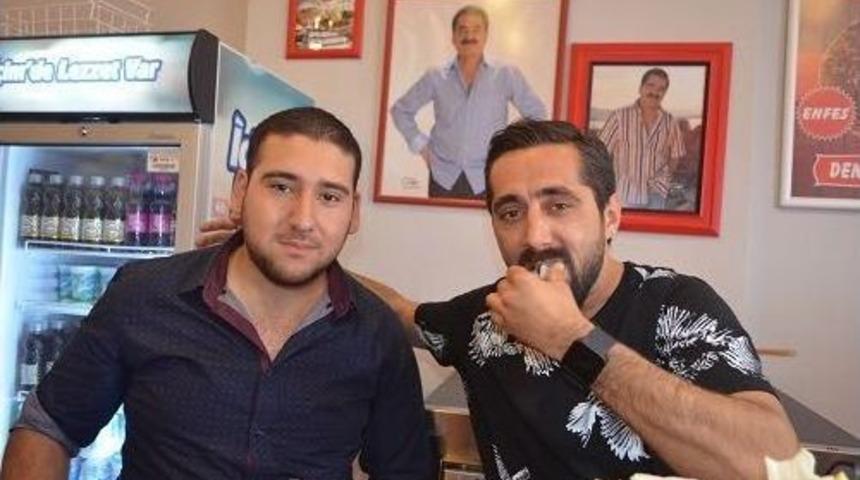 İbrahim Tatlıses&rsquo;ten Hayranı Olan Gen&ccedil; Girişimciye Destek