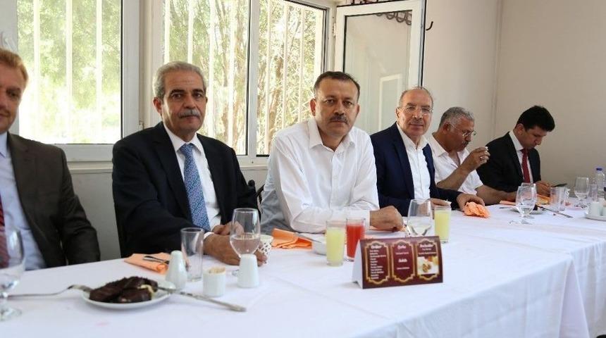 Yemek Yaparak Mezun Oldular