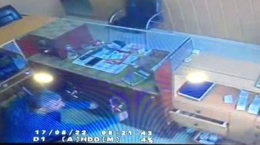 Kuyumcudaki 150 Bin Liralık Soygun Kamerada