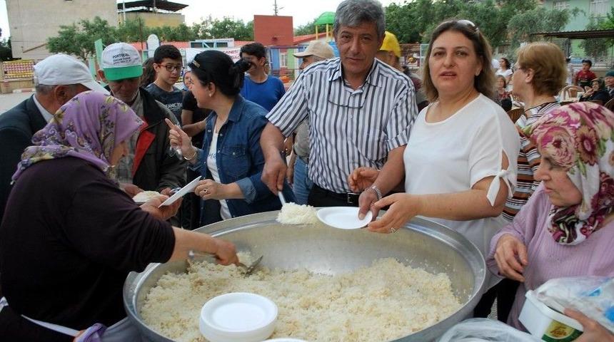 Salihli&rsquo;de Geleneksel Pilav G&uuml;n&uuml;