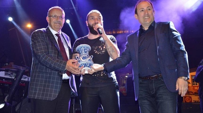 İznik Berkay Konseri İle Coştu