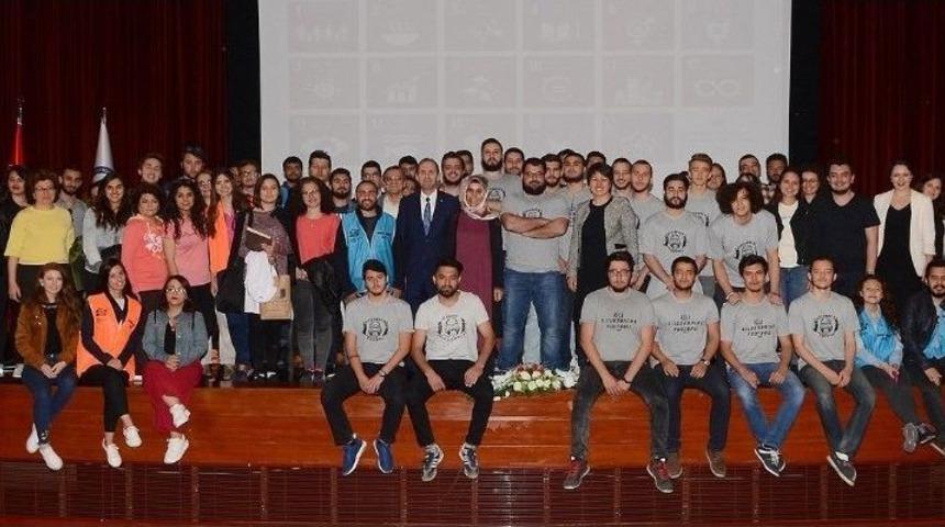 Esog&uuml;&rsquo;de &ldquo;s&uuml;rd&uuml;r&uuml;lebilir Kalkınma Hedefleri&rdquo; Konferansı D&uuml;zenlendi