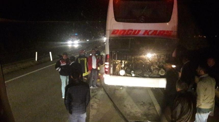 Yolcu Dolu Otob&uuml;ste Yangın Paniği