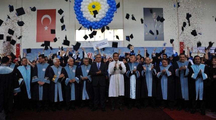 Be&uuml; Kdz. Ereğli Myo&rsquo;da Mezuniyet Heyecanı