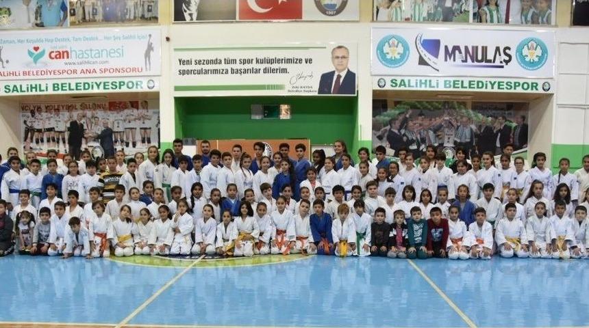 Salihli&rsquo;de Yaz Spor Okullarında Kayıtlar Başlıyor