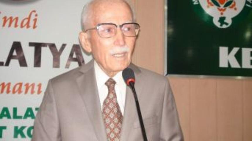 Yazar Mehmet G&uuml;lseren Vefat Etti