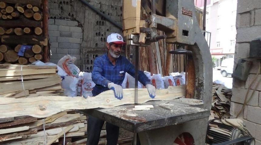 Ağrılılar Şimdiden Kışa Hazırlanıyor