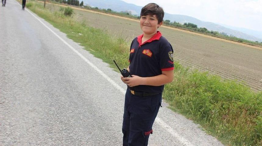 Babası İle Daha Fazla Vakit Geçirebilmek İçin İtfaiyeci Oldu