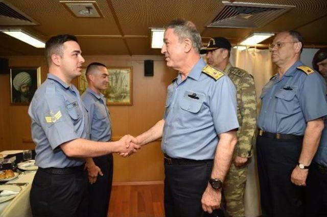 Genelkurmay Başkanı Akar, 'denizkurdu-2017' Tatbikatına Katıldı