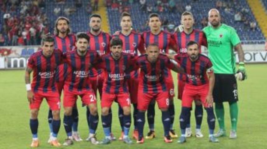 Mersin İdman Yurdu&rsquo;nu 3 Başkan, 4 Teknik Direkt&ouml;r Takımı Ligde Tutamadı