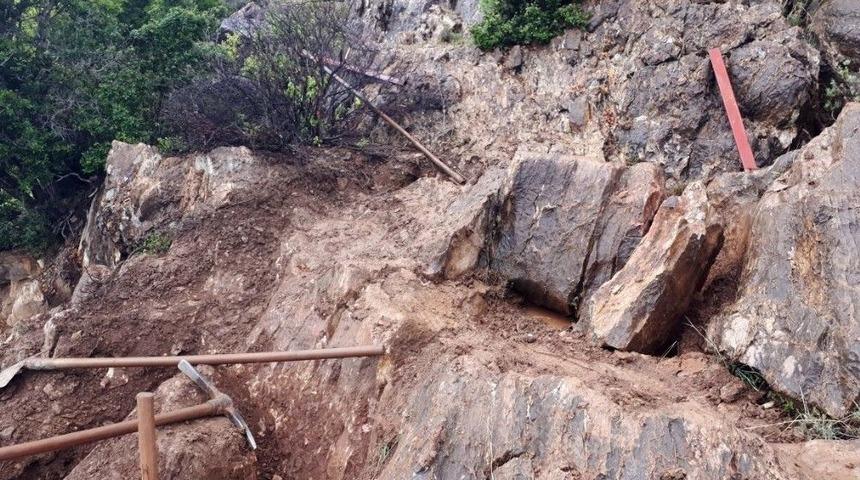 Ka&ccedil;ak Kazıya Jandarmadan Su&ccedil;&uuml;st&uuml;