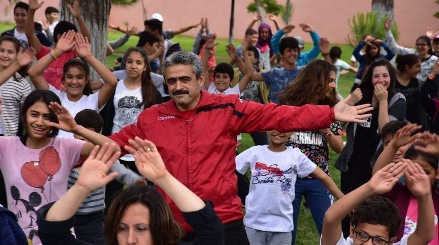 Uzun Ve Sağlıklı Yaşam İçin Yürüdüler