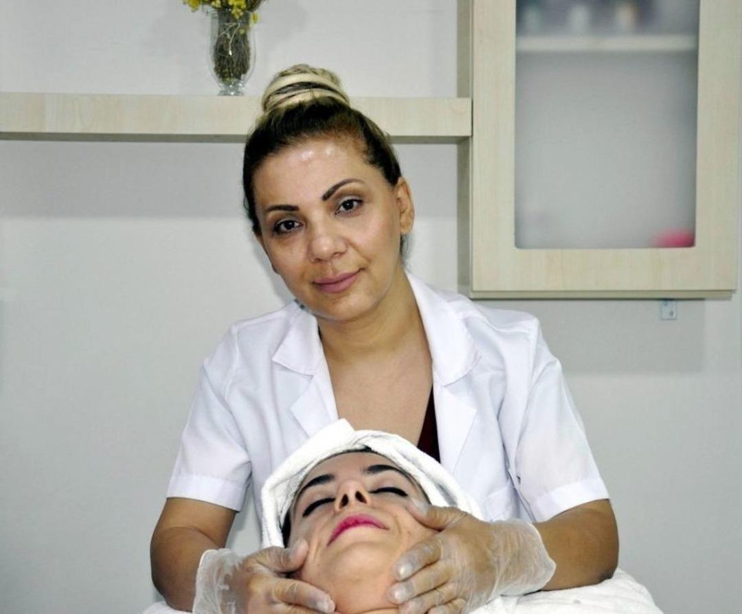 Yılmadı &Ccedil;alıştı, Başarıya Ulaştı