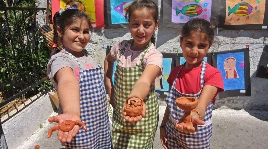 Kadifekaleli &Ccedil;ocuklar Yeteneklerini Sergiledi