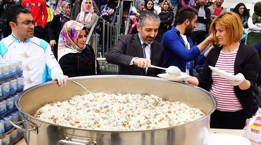 A&uuml; Bilim K&uuml;lt&uuml;r Sanat Ve Spor Şenlikleri Başladı