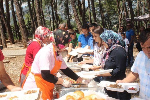 Manavgat Eğitim-bir-sen Yetkiyi Devraldı