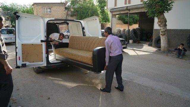 Adıyaman Belediyesinden Eşi Tarafından Terk Edilen Kadına Yardım