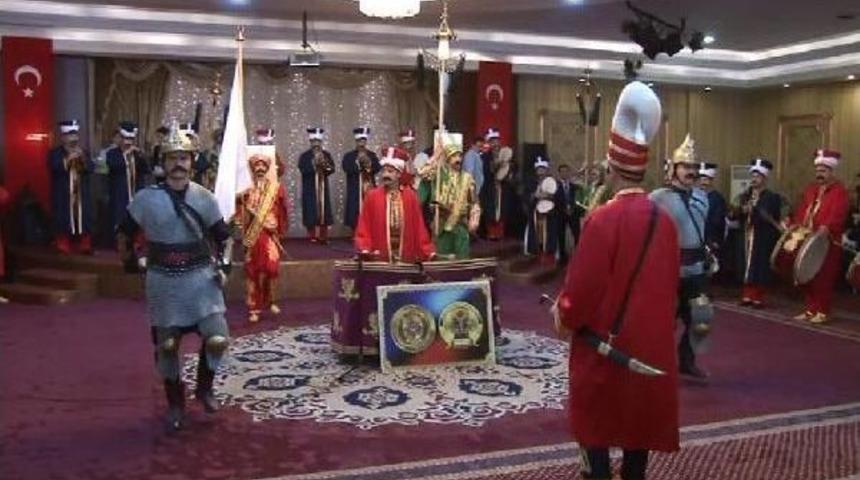 Emniyet M&uuml;d&uuml;r&uuml; &Ccedil;alışkan Emekli Polislerle Buluştu