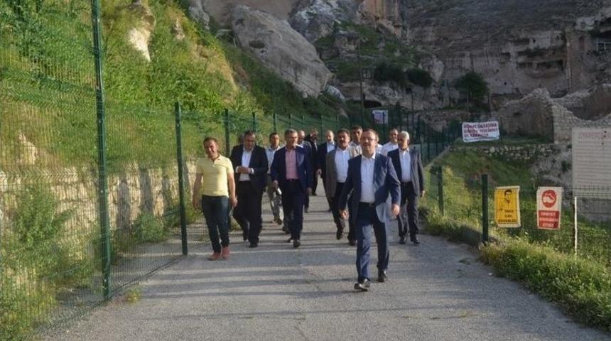 Hasankeyf&rsquo;te &lsquo;kardeşlik Projesi &Ccedil;alıştayı&rsquo; Hazırlıkları