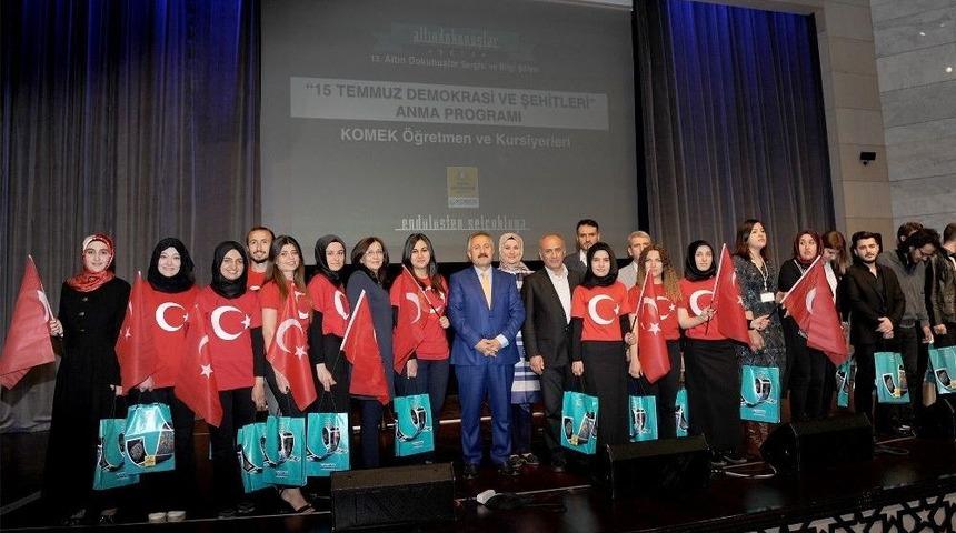 Komek Kursiyerleri 15 Temmuz Şehitlerini Andı